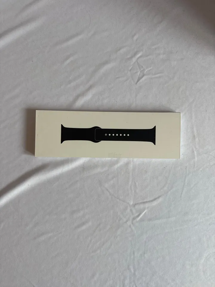 Originální řemínek Apple Sport Band 45 mm S/M černý – jako nový