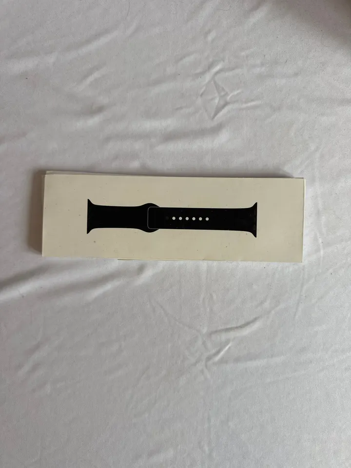 Originální řemínek Apple Sport Band 46 mm S/M černý – jako nový