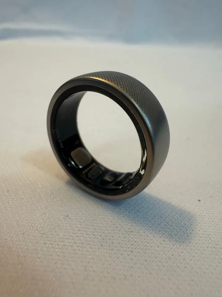 Amazfit Helio Ring Titanium velikost 10 – funkční, v původní krabičce