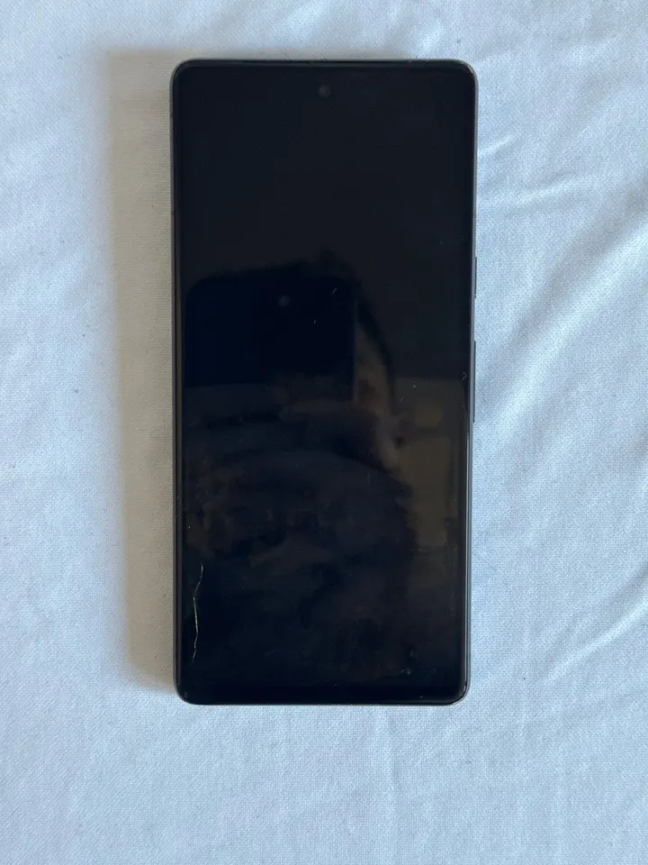 Google Pixel 7 Obsidian – bez obrazu na displeji, na opravu nebo díly