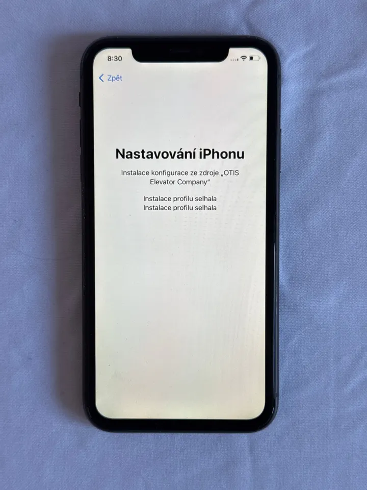 Apple iPhone 11 64 GB černý – MDM Otis, nutné uvolnění firmou