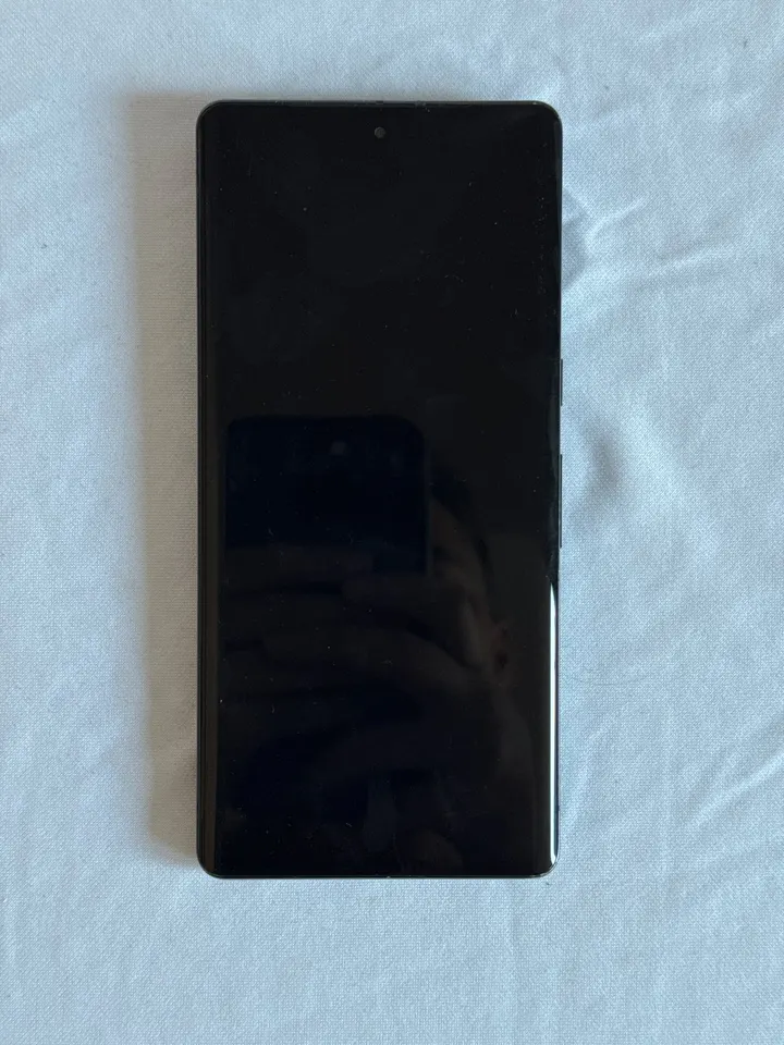 Google Pixel 7 Pro Obsidian – zapnutý servisní režim (Repair mode)